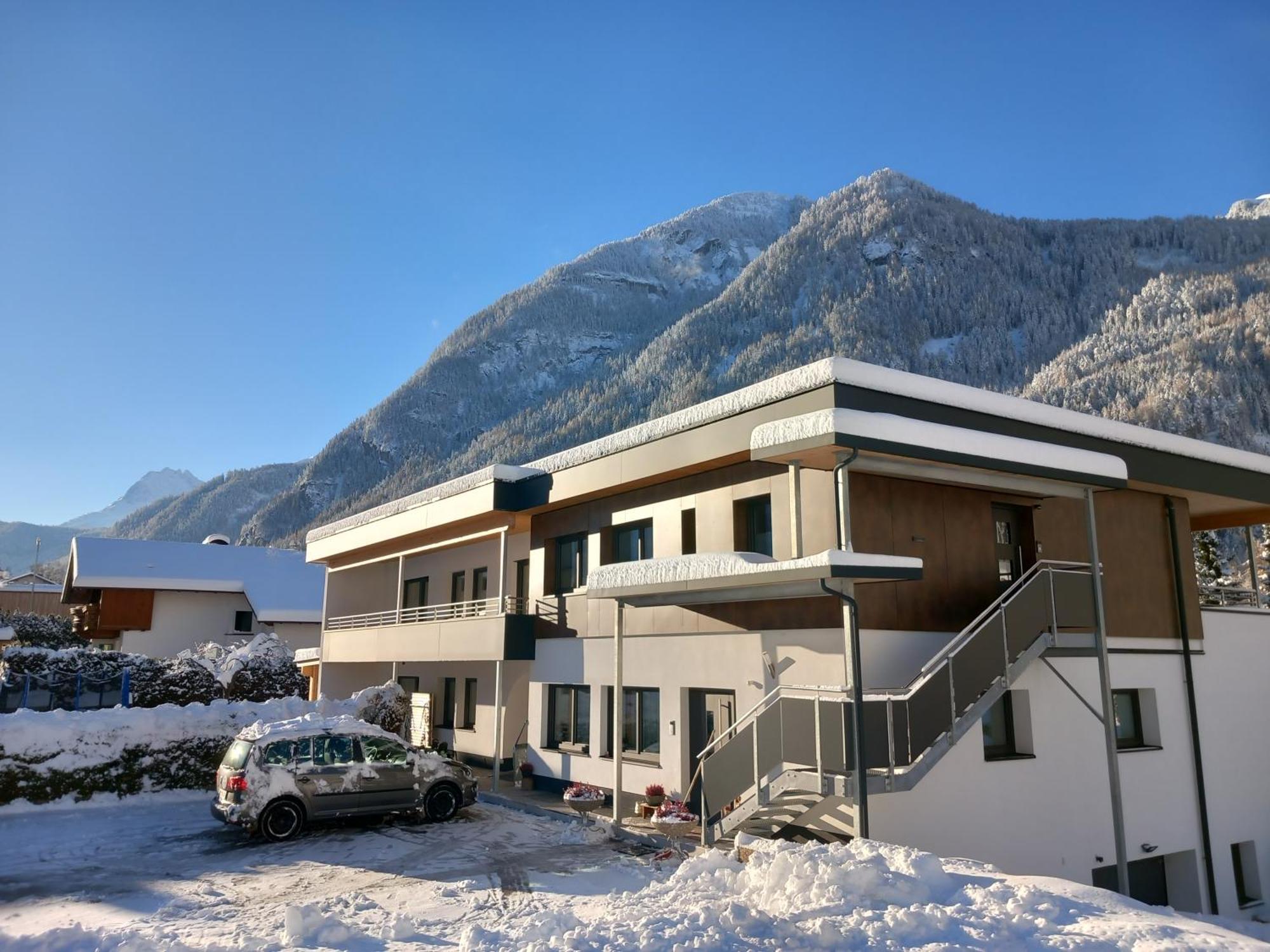 Myhome Apartments Umhausen Exterior foto